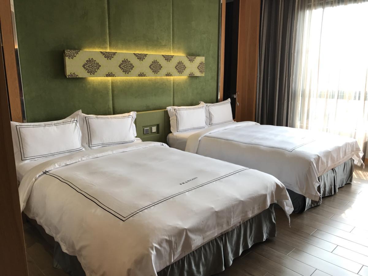 Yunlin Commerce Ryokan Tuku Extérieur photo